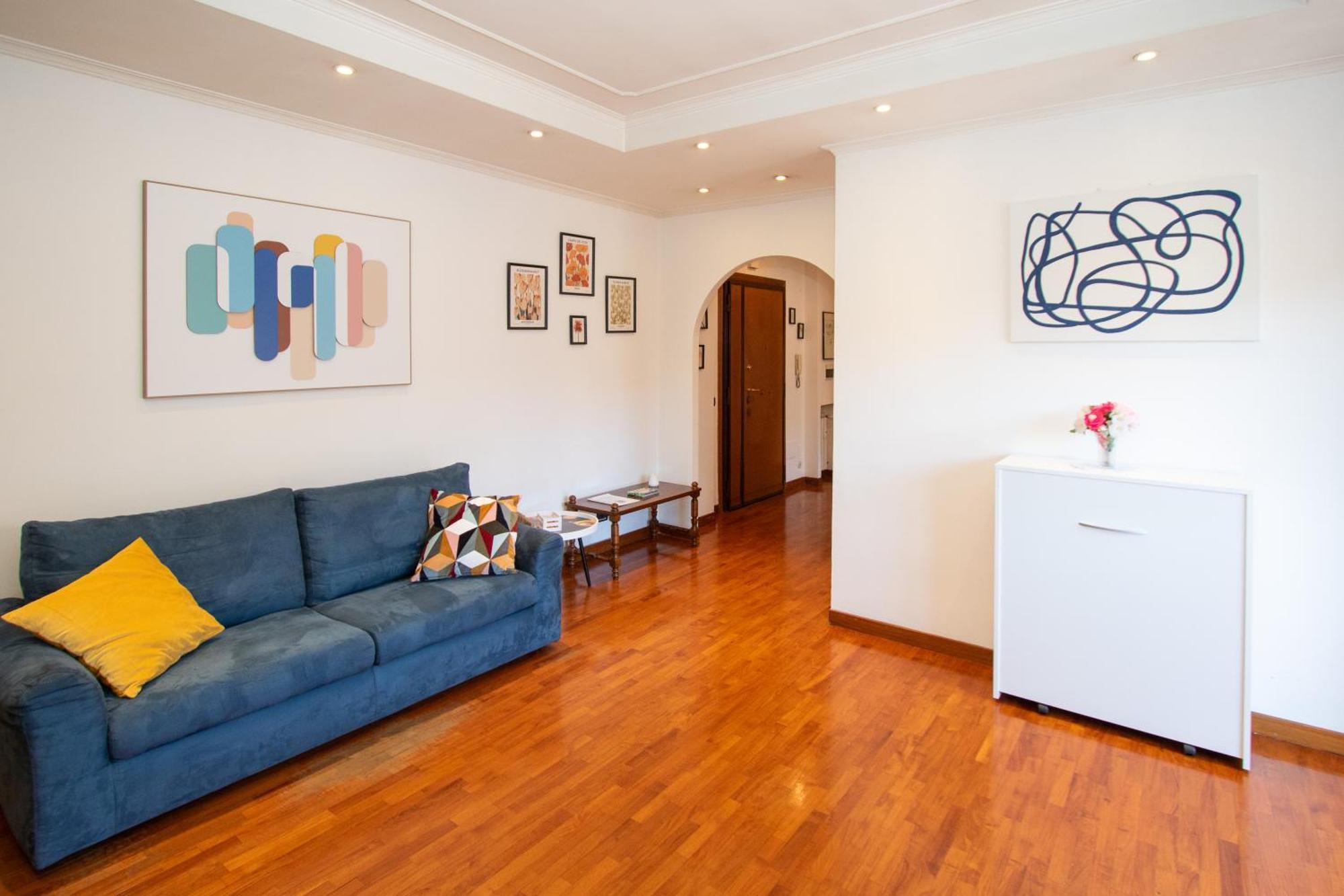 81 Mq, Stazione Trastevere, Sweet Roma